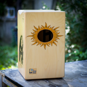 Old face cajon hanglyuk